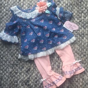 NWT 2 piece 18m outfit